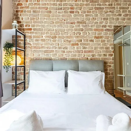 Nostalgic Flat Near Galata Tower In Beyoglu Estambul
